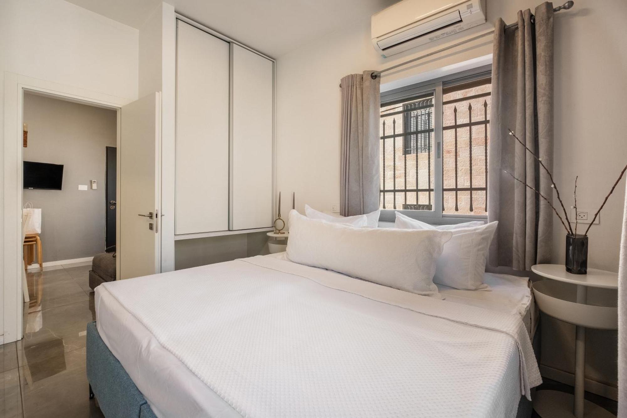 Dinning Room, Bedroom And Balcony Baitulmaqdis Luaran gambar