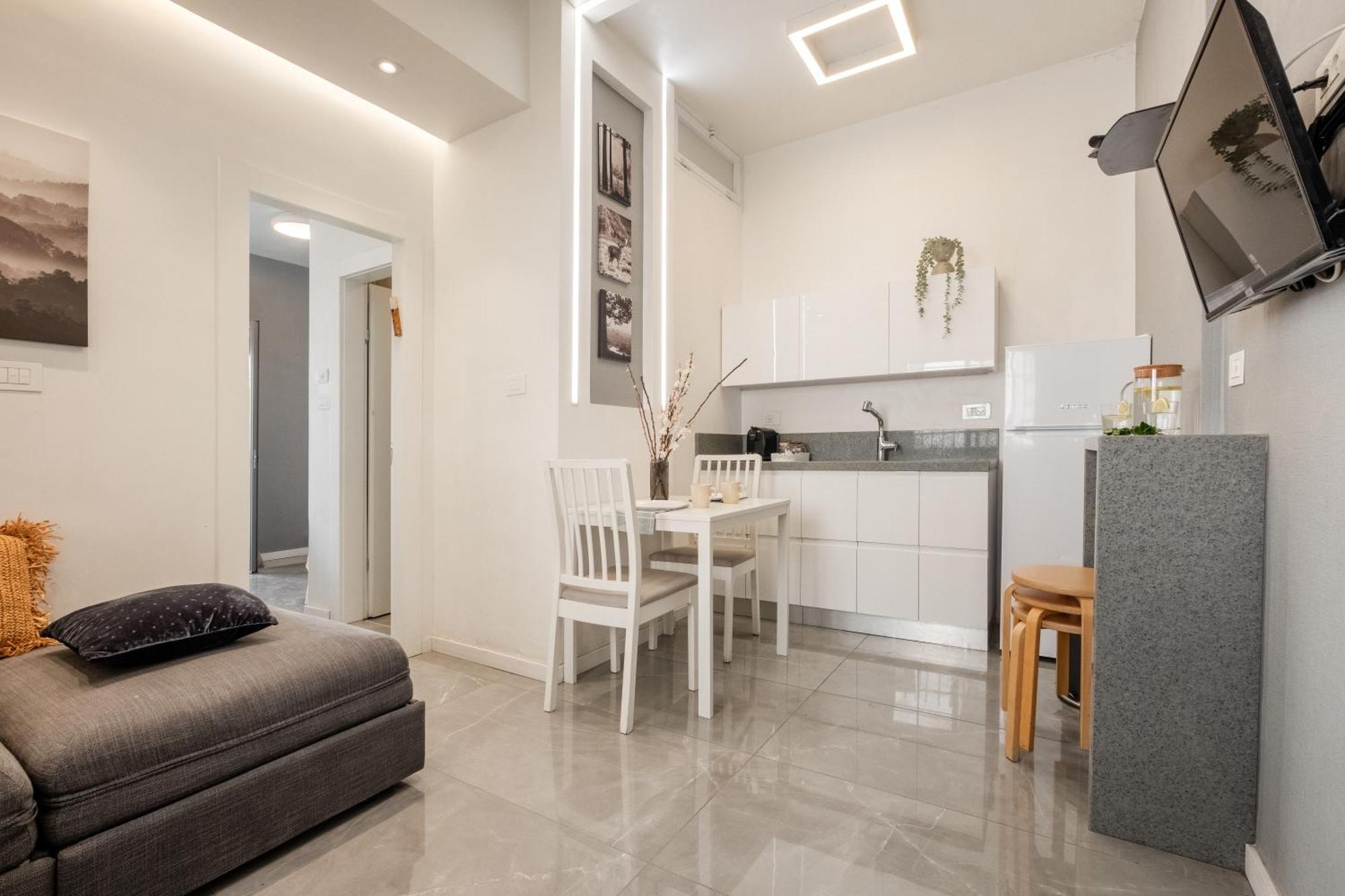 Dinning Room, Bedroom And Balcony Baitulmaqdis Luaran gambar