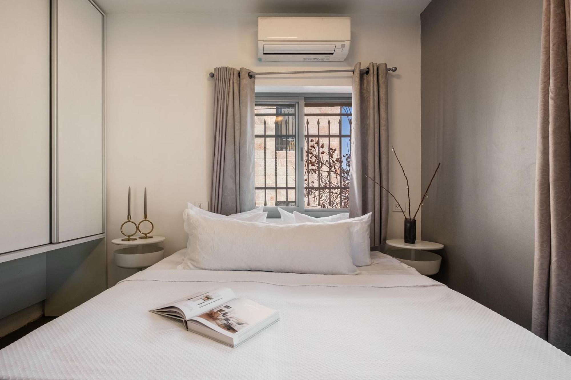 Dinning Room, Bedroom And Balcony Baitulmaqdis Luaran gambar