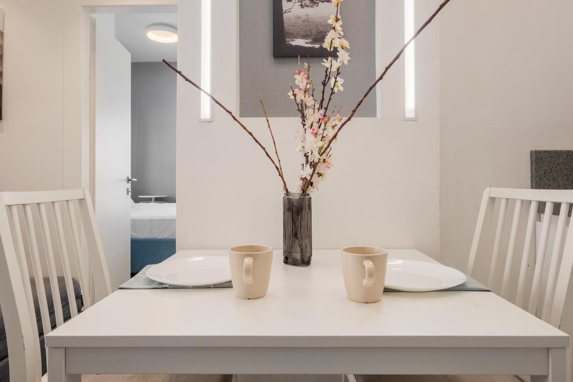 Dinning Room, Bedroom And Balcony Baitulmaqdis Luaran gambar